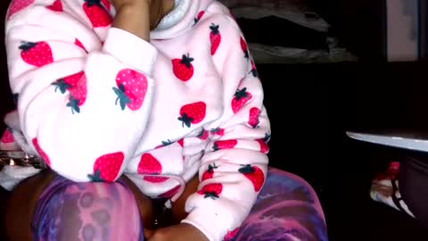 Snapshot of jaysowett chatting on 01-20-25, 03:59 jaysowett online show from 01-20-25, 03:59