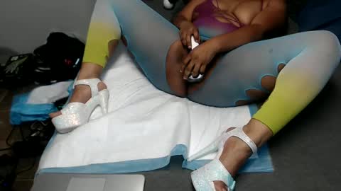 Snapshot of jaysowett chatting on 10-23-25, 07:56 jaysowett online show from 10-23-25, 07:56