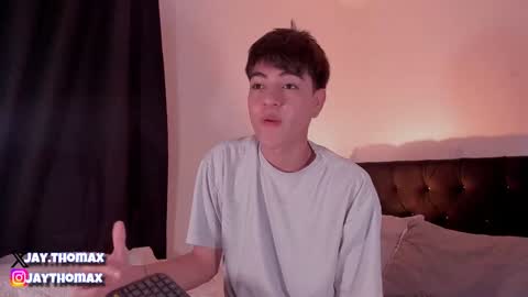 jaythomax online show from 12-20-24, 08:12