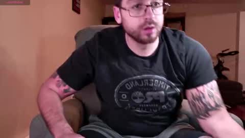 Snapshot of jayxcee_official chatting on 12-20-25, 12:40 jayxcee OFFICIAL online show from 12-20-25, 12:40