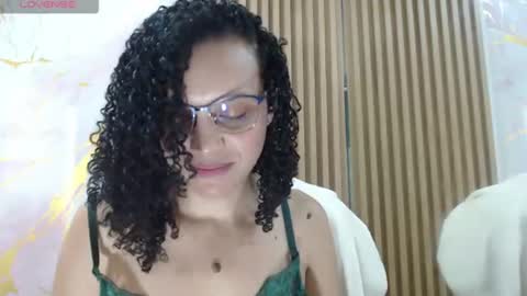 Snapshot of jazlin_ chatting on 06-10-26, 02:49 Jazlin online show from 06-10-26, 02:49