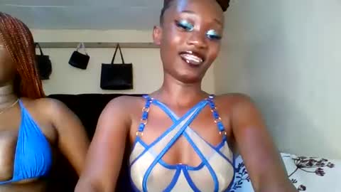 jazlyn_ari online show from 07-22-26, 11:57