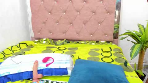 jazmin040_ online show from 01-09-26, 11:57