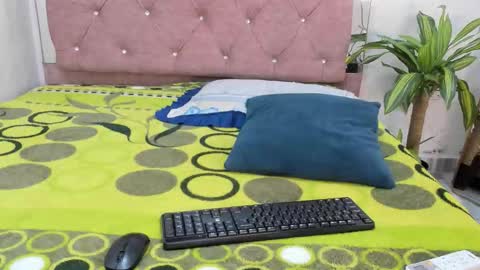 jazmin040_ online show from 01-15-26, 11:48