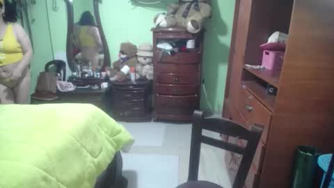 jazmim online show from 11-24-25, 01:11