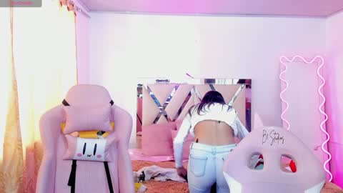 Jazmin  online show from 12-29-24, 06:16