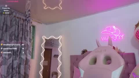 Jazmin  online show from 02-17-25, 10:47