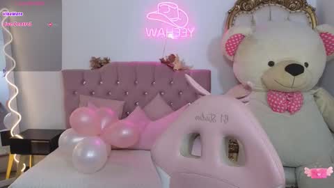 Jazmin  online show from 03-01-25, 07:15