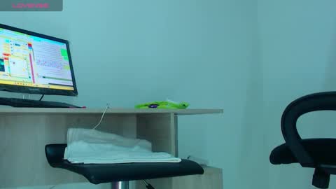 jazmin online show from 01-11-25, 03:34