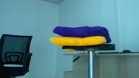 jazmin online show from 02-26-25, 02:04