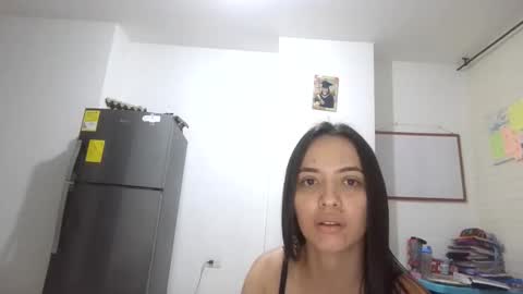 jazminojeda online show from 10-19-25, 04:57