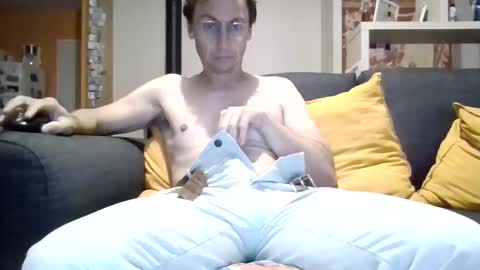 Snapshot of jbcascadess chatting on 11-14-25, 06:39 jbcascadess online show from 11-14-25, 06:39