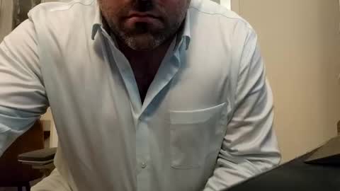 jbieber00007 online show from 10-10-25, 10:25