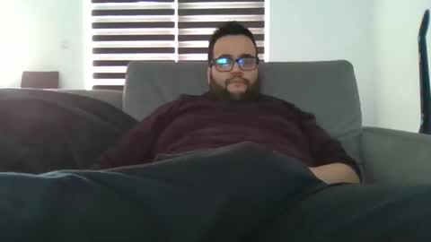 Snapshot of jbon23 chatting on 02-10-25, 12:29 Josbon23 online show from 02-10-25, 12:29