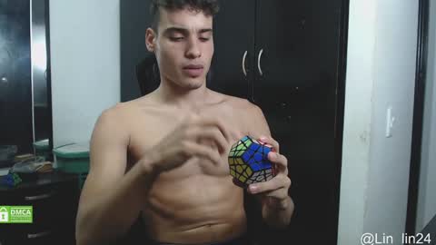 Snapshot of jbunny03 chatting on 01-07-25, 03:46 Lin online show from 01-07-25, 03:46