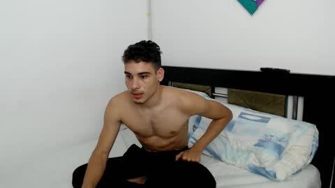 Snapshot of jbunny03 chatting on 10-16-25, 12:11 Lin online show from 10-16-25, 12:11