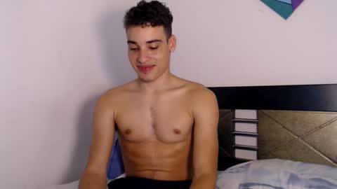 Snapshot of jbunny03 chatting on 10-20-25, 02:45 Lin online show from 10-20-25, 02:45