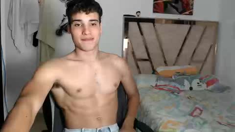 Lin online show from 03-13-26, 01:01