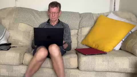 Jon online show from 12-04-24, 12:47