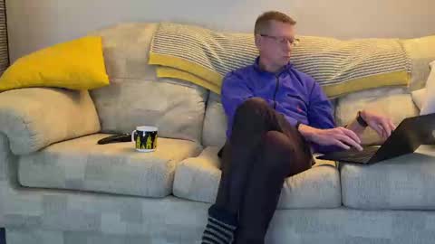 Jon online show from 02-19-25, 04:33