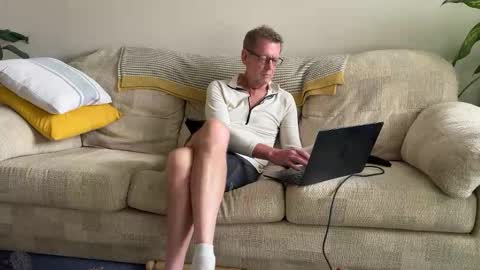 Jon online show from 09-27-25, 02:11