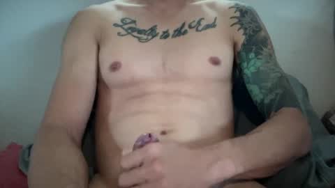 Snapshot of jclimbs chatting on 09-13-25, 02:28 jclimbs online show from 09-13-25, 02:28