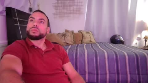 JcMax305 online show from 03-06-25, 04:17