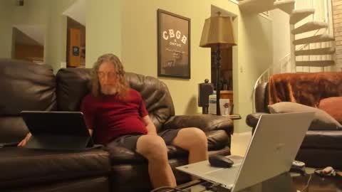 JDinEuless online show from 02-08-25, 07:59