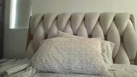 Snapshot of jdlh05 chatting on 10-07-25, 04:59 jdlh05 online show from 10-07-25, 04:59