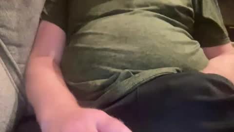 Snapshot of jdog31982 chatting on 02-19-25, 02:33 jdog31982 online show from 02-19-25, 02:33