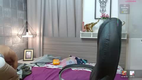 jdwhite18 online show from 05-18-26, 03:13