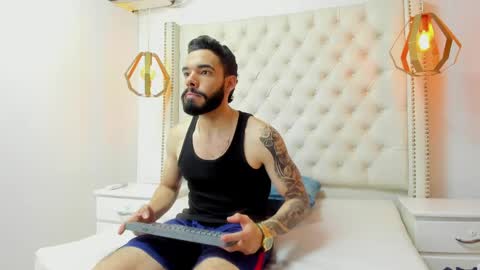 JEAN online show from 04-25-26, 04:26