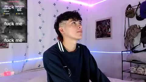 Snapshot of jeanfarelo chatting on 09-12-25, 12:49 Jean online show from 09-12-25, 12:49