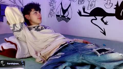 Snapshot of jeanfarelo chatting on 10-18-25, 11:33 Jean online show from 10-18-25, 11:33