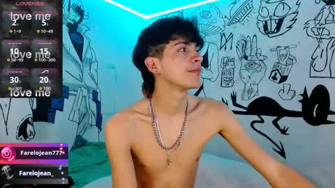 Snapshot of jeanfarelo chatting on 11-08-25, 04:29 Jean online show from 11-08-25, 04:29