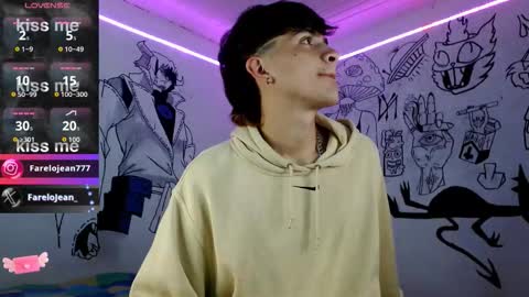 Snapshot of jeanfarelo chatting on 11-16-25, 10:37 Jean online show from 11-16-25, 10:37