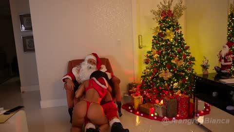 Snapshot of jeangreybianca chatting on 12-16-24, 12:26 Bianca online show from 12-16-24, 12:26