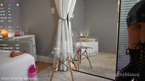 Snapshot of jeangreybianca chatting on 02-06-25, 10:53 Bianca online show from 02-06-25, 10:53