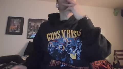 Snapshot of jeanpierbello7 chatting on 02-05-25, 04:06 jean pier bello Silva online show from 02-05-25, 04:06