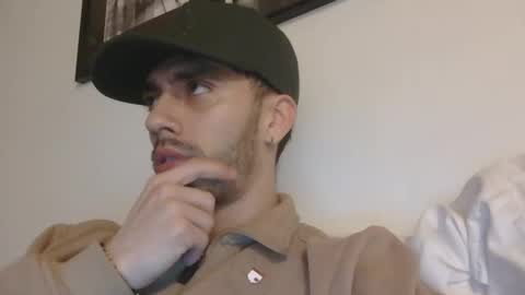 Snapshot of jeanpierbello7 chatting on 02-22-26, 03:18 jean pier bello Silva online show from 02-22-26, 03:18