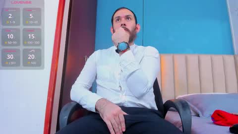 Jeanpiere online show from 12-22-25, 03:03