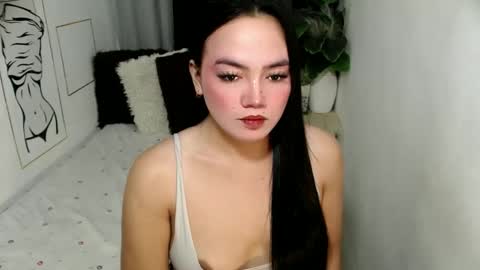 Snapshot of jeanwants2play chatting on 05-05-26, 09:01 Jeanwants2play online show from 05-05-26, 09:01
