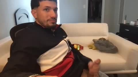 jeanwhitebianco online show from 10-19-25, 07:25