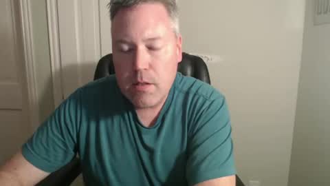 JE online show from 09-18-25, 02:13