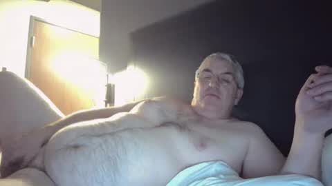 dadbody71 online show from 02-16-25, 06:32
