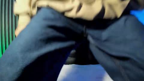 Snapshot of jefer_rick chatting on 11-12-25, 11:54 Jeff online show from 11-12-25, 11:54