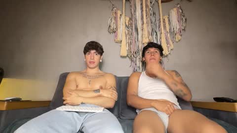 Jeffrey online show from 03-12-26, 01:23