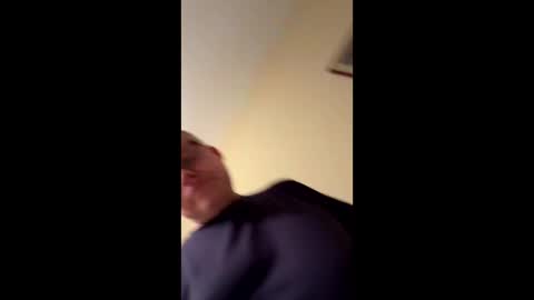 Snapshot of jeffv71 chatting on 10-30-25, 09:22 jeffv71 online show from 10-30-25, 09:22