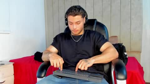 jeicob gagnon online show from 10-03-25, 06:54