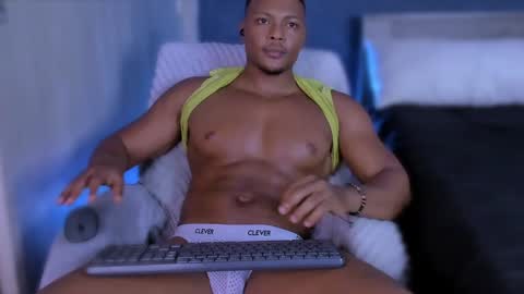 jeicowesst online show from 01-31-25, 07:29